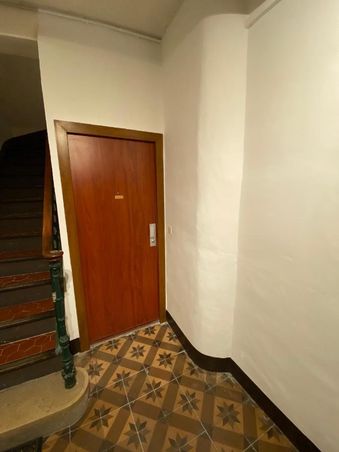 Plein Centre Avec "Parking Prive" Voitures Electriques Bienvenues Apartment Cassis Exterior foto