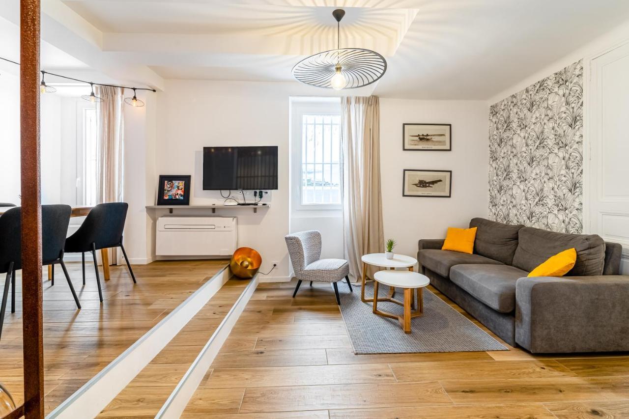 Plein Centre Avec "Parking Prive" Voitures Electriques Bienvenues Apartment Cassis Exterior foto